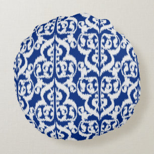 Ikat Moorish Damask - cobalt blue and white Round Cushion