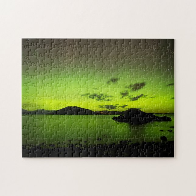 Illuminating Aurora Jigsaw Puzzle (Horizontal)