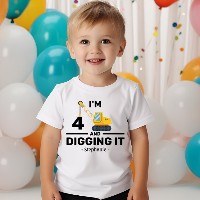 I'm 4 And Digging It 4 Years Boy Girl 4th Birthday Baby T-Shirt (Creator Uploaded)