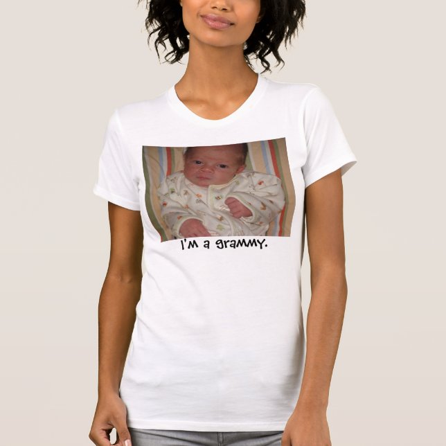I'm a grammy. T-Shirt (Front)