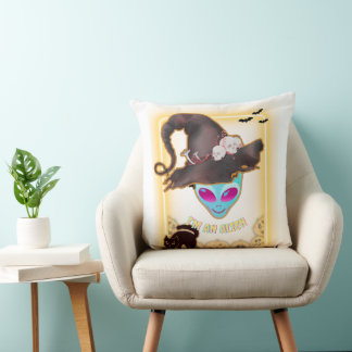 : "I'M AN ALIEN" Halloween Throw Pillow