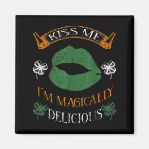 I'm Magically Delicious Shamrock Tee St.patrick's Magnet
