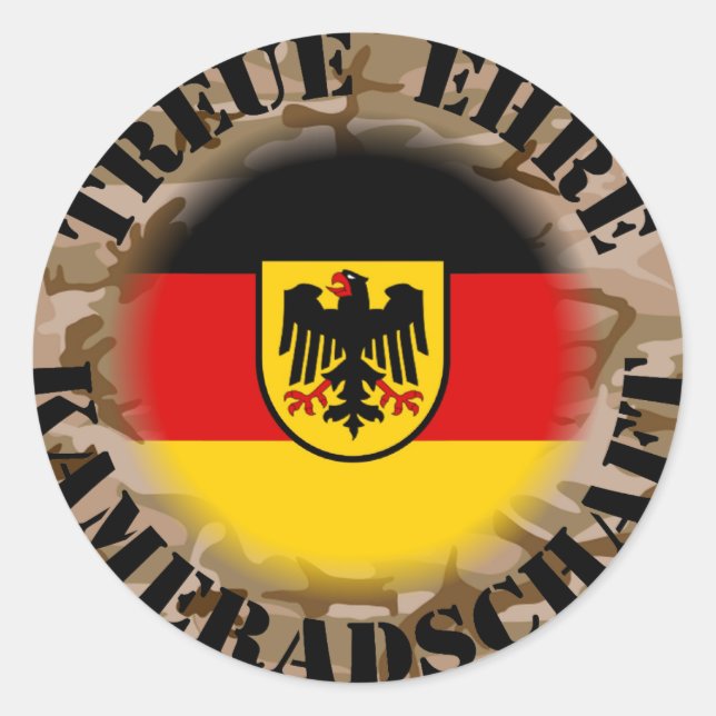 I'm proud .... classic round sticker (Front)