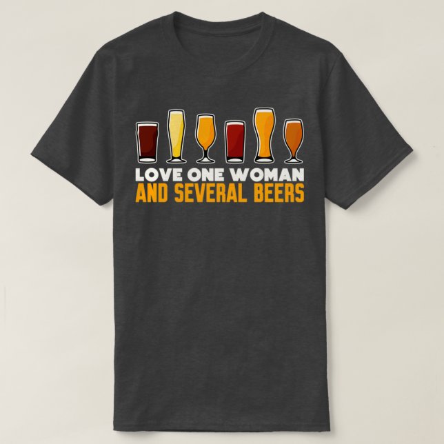 Im Silently Judging Your Beer Selection T T-Shirt (Design Front)