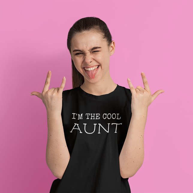 I'm the COOL Aunt T-Shirt (Creator Uploaded)