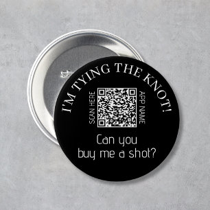 I'm Tying The Knot Buy Me A Shot Bachelor Party 7.5 Cm Round Badge