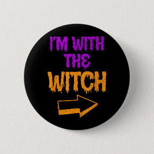Im With The Witch Funny Halloween Matching Couple 6 Cm Round Badge