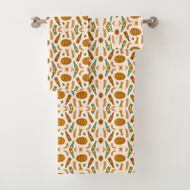 Image features a set of towels and a washcloth (Creator Uploaded)