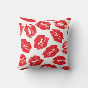 Imprint Kiss Red Lips: Vintage Seamless Cushion