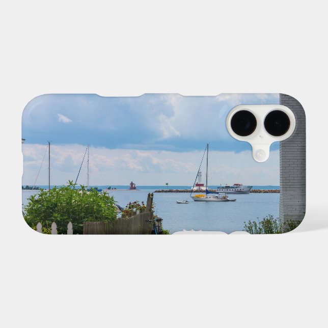 In Between Houses (Back (Horizontal))