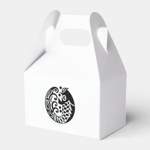 In carp wave favour box