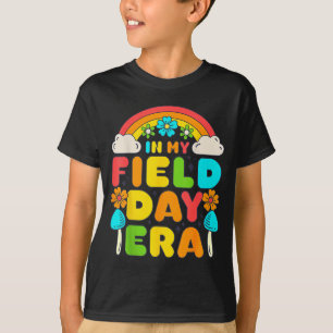 In field day era teacher student boys kids girls T-Shirt