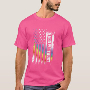 In God We Trust United States Distressed Rainbow w T-Shirt