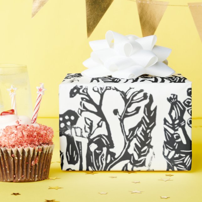 In the Garden Wrapping Paper (Birthday Party)