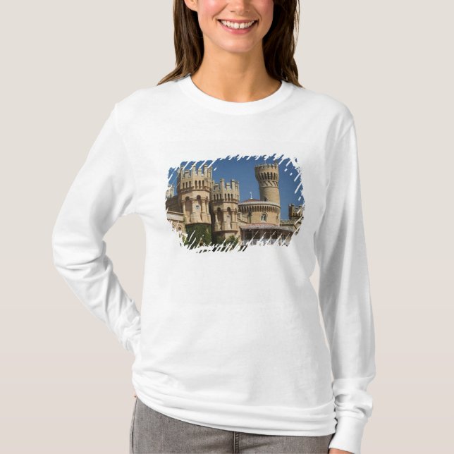 INDIA, Karnataka, Bangalore: Bangalore Palace T-Shirt (Front)