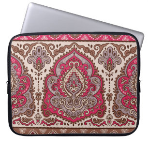 Indian floral paisley, ethnic mandala pattern. laptop sleeve