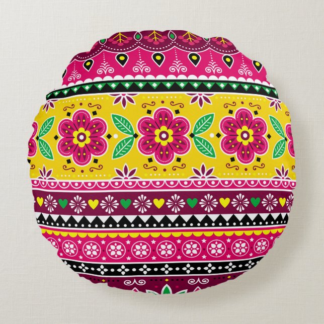 Indian or Pakistani truck art inspired seamless fo Round Cushion (Front)