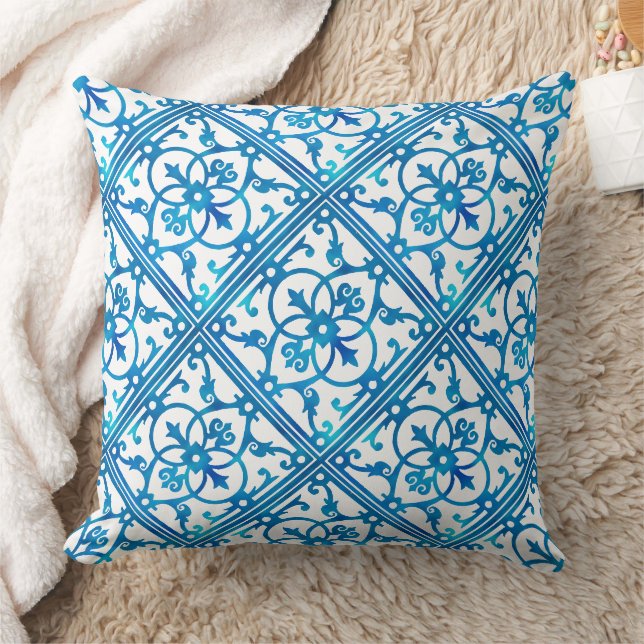 Indigo blue tile pattern cushion (Blanket)