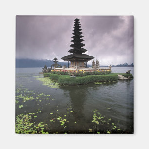Indonesia, Bali, Ulun Danu Temple. Magnet