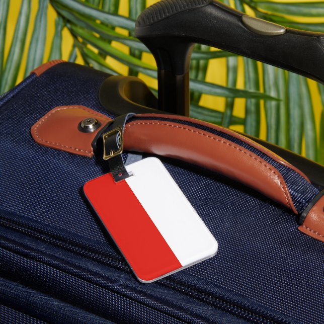 Indonesia flag luggage tag (Front Insitu 1)