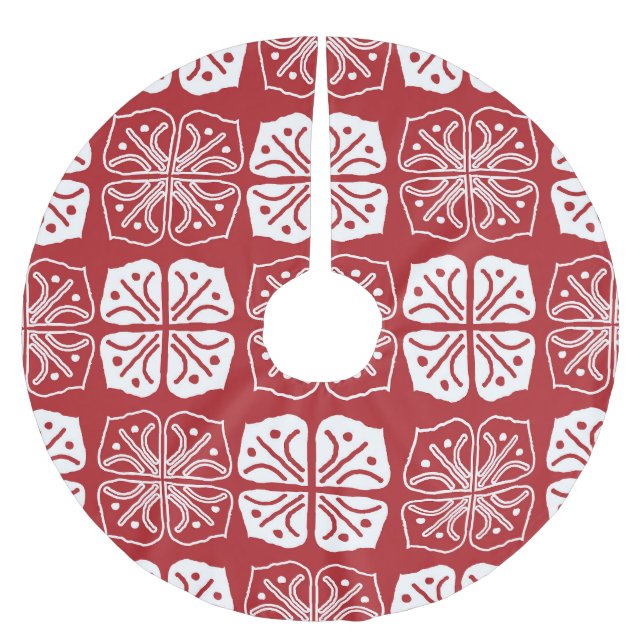 Indonesian Batik Kawung Gurda Design Brushed Polyester Tree Skirt (Front)