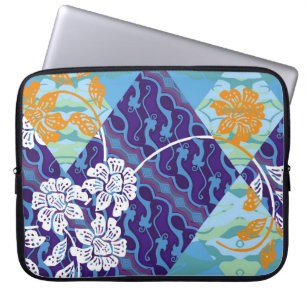 Indonesian batik motifs with very distinctive plan laptop sleeve