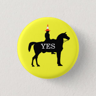 Indy Duke of Wellington Yes Horse Button Badge