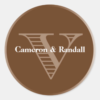 Initial V brown monogram name tag party favour