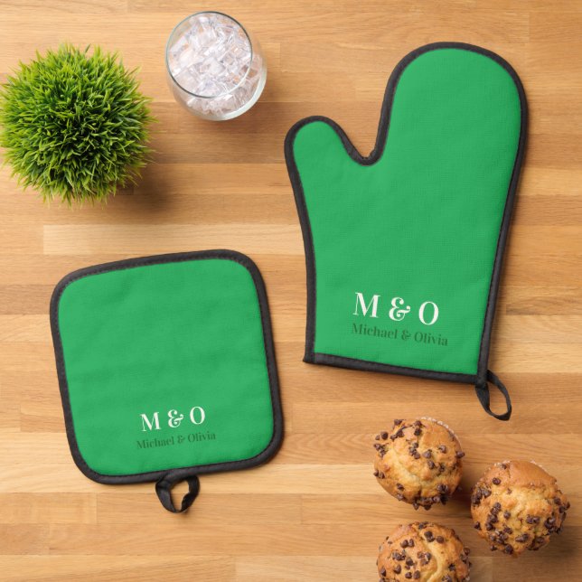 Initials Monogram Couple Name Green Oven Mitt & Pot Holder Set (Top Down)
