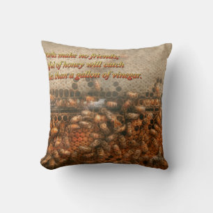 Inspiration - Apiary - Bee's - Sweet success Cushion