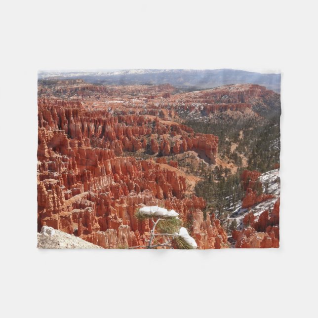 Inspiration Point at Bryce Canyon I Fleece Blanket (Front (Horizontal))