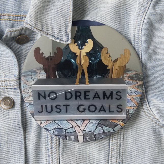Inspired Goals No Reindeer Amazing Dreams Pattern 6 Cm Round Badge (In Situ)