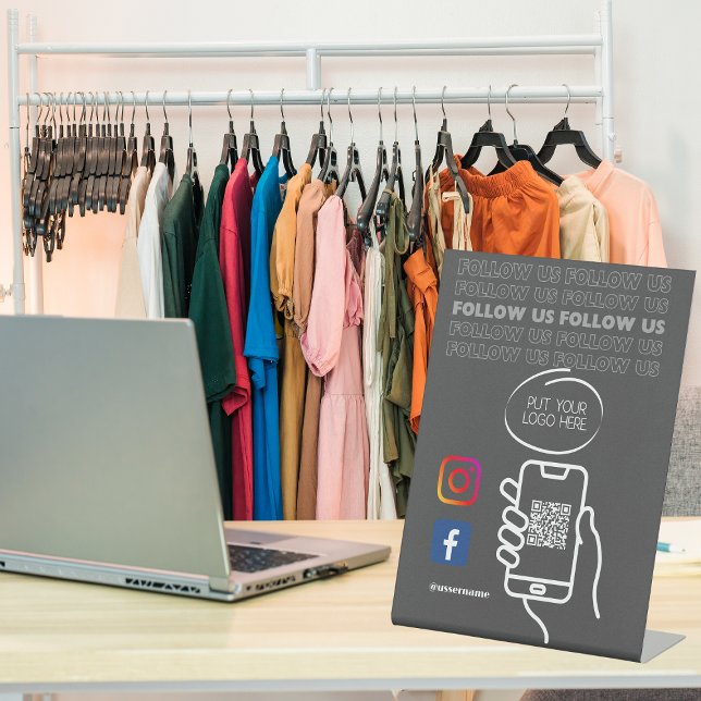 Instagram Follow Us Qr Code Black Pedestal Sign (Instagram Follow Us Qr Code Black Pedestal Sign)