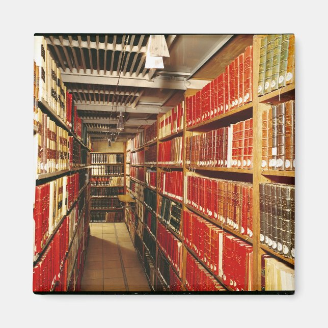 Interior of the printed material store magnet (Front)