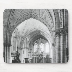 Interior view of the nave and the choir mouse pad