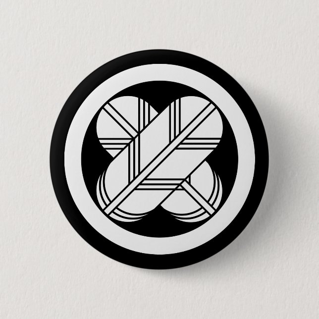 Intersecting hawk feathers in circle 6 cm round badge (Front)