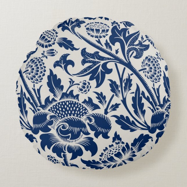 Intricate blue floral pattern on light background round cushion (Front)