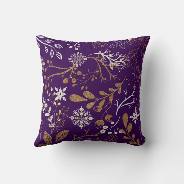 Intricate floral pattern with gold and white  cushion (Back)