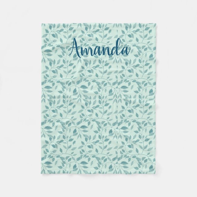 Intricate Ivy Botanical Pattern Fleece Blanket (Front)