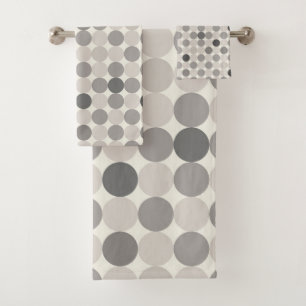 Inviting Gray Circle Bath Towel Set