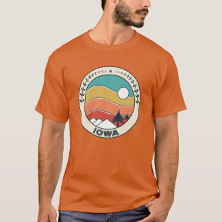 Iowa Retro Vintage Sunset Iowa Mountain Souvenir G T-Shirt