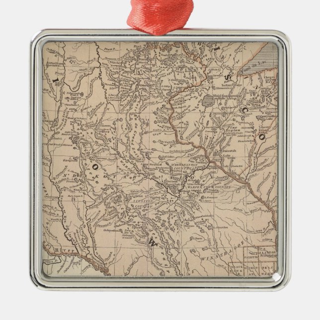 Iowa, Wisconsin Metal Tree Decoration (Front)