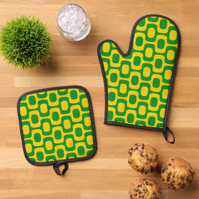 Ipanema Sidewalk Pattern, Beach Pattern, Brazil Oven Mitt & Pot Holder Set (Top Down)
