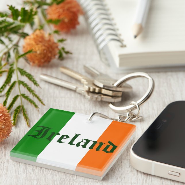 Ireland Flag Key Ring (Front Right)