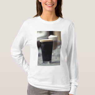 Ireland. Pint of stout. T-Shirt