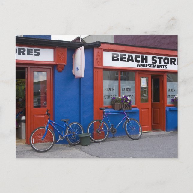 Ireland, Strandhill. Storefronts with bicycles Postcard (Front)