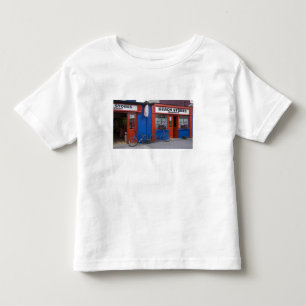 Ireland, Strandhill. Storefronts with bicycles Toddler T-Shirt