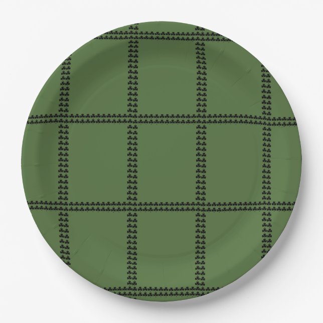 Irish Clover St. Patrick's Day Paper Plates (Front)