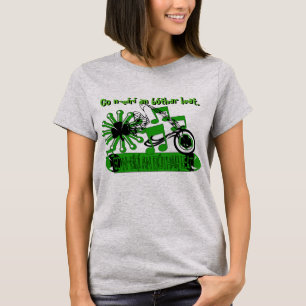 Irish Goes Retro -Go n-er an bthar leat. -Irish T-Shirt