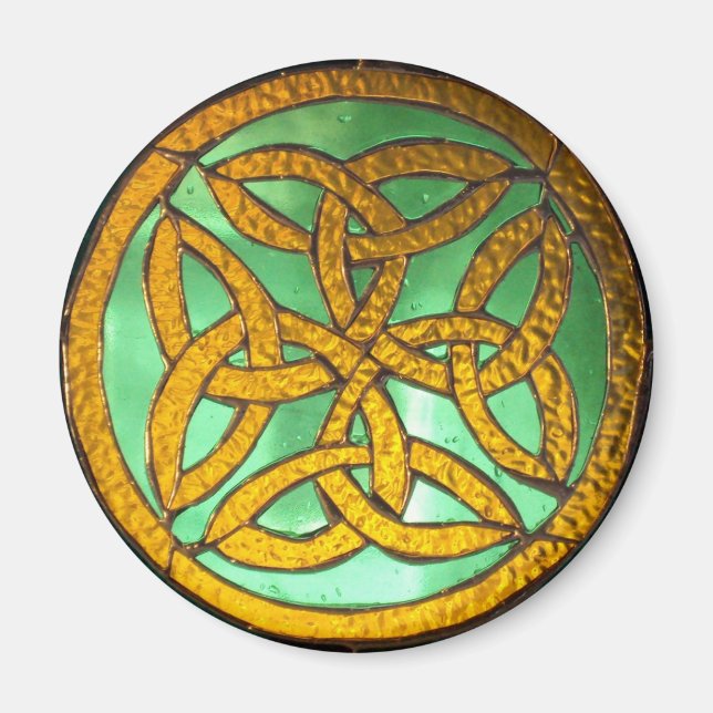 Irish Knot Magnet (Front)